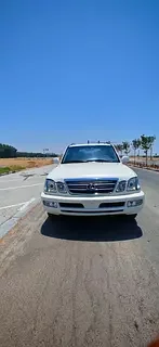 Lexus LX-Series