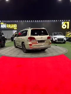 Lexus LX-Series