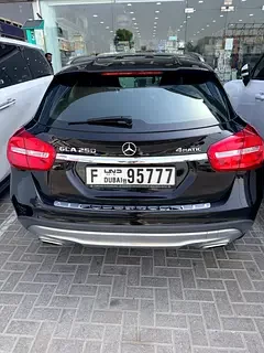 Mercedes-Benz GLA-Class