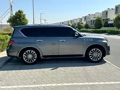 Infiniti QX80