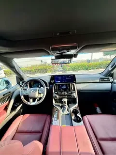 Lexus LX-Series