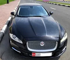 Jaguar XJ