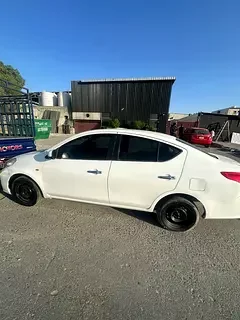 Nissan Sunny