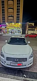 Nissan Maxima