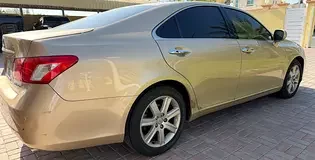 Lexus ES-Series