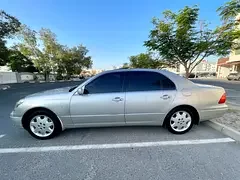 Lexus LS-Series