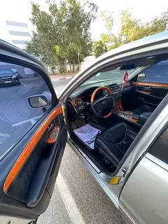 Lexus LS-Series