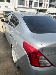 Nissan Sunny