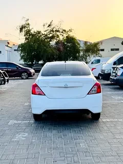 Nissan Sunny