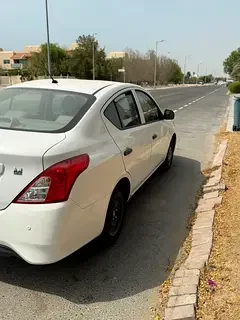 Nissan Sunny