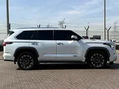 Toyota Sequoia