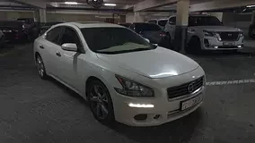 Nissan Maxima