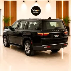 Jeep Grand Wagoneer
