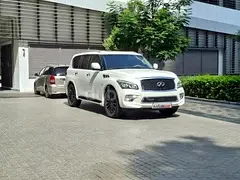 Infiniti QX80