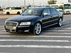 Audi S8