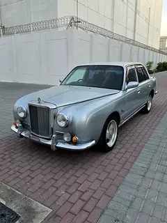 Mitsuoka Le-Seyde