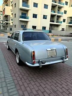 Mitsuoka Le-Seyde