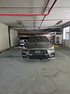 Infiniti Q30