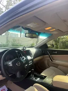 Nissan Maxima