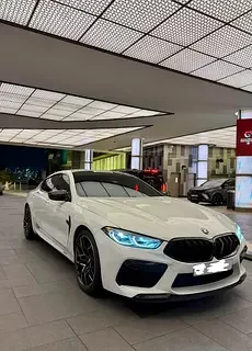 BMW M8