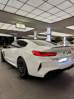 BMW M8