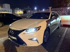 Lexus ES-Series
