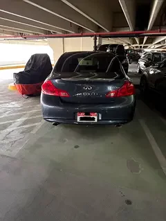 Infiniti G37