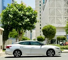 Nissan Maxima