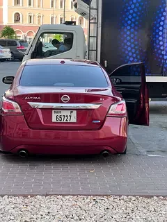 Nissan Altima