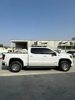 GMC Sierra