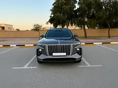 Hongqi E-HS9