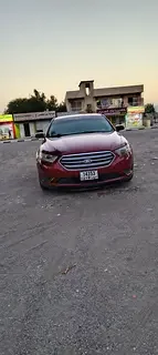 Ford Taurus