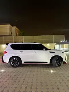 Nissan Armada