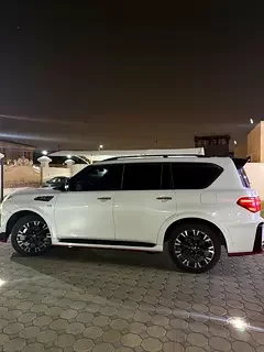 Nissan Armada