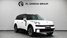 Lynk & Co 900