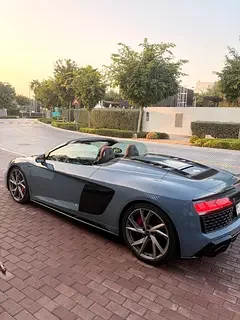 Audi R8