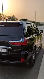 Lexus LX-Series