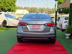 Nissan Versa