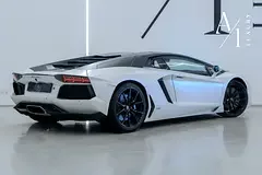 Lamborghini Aventador
