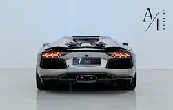 Lamborghini Aventador