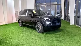Lynk & Co 900