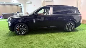 Lynk & Co 900
