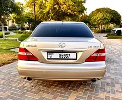 Lexus LS-Series