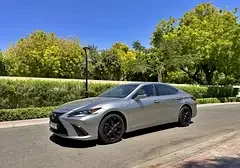 Lexus ES-Series