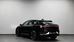 Zeekr 001