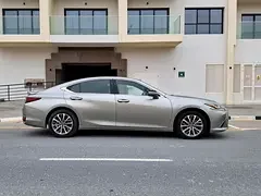 Lexus ES-Series