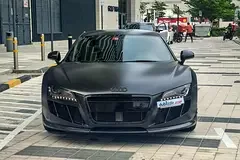 Audi R8