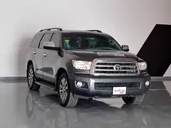 Toyota Sequoia
