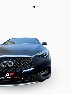 Infiniti Q30