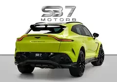 Aston Martin DBX